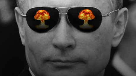 Propaganda? Welche Propaganda? Mit dieser Bildmontage untermalt TheDay ein Diskussionsvorschlag für britische Schüler: Ist Putin seit Hitler der gefährlichste Mann der Welt?