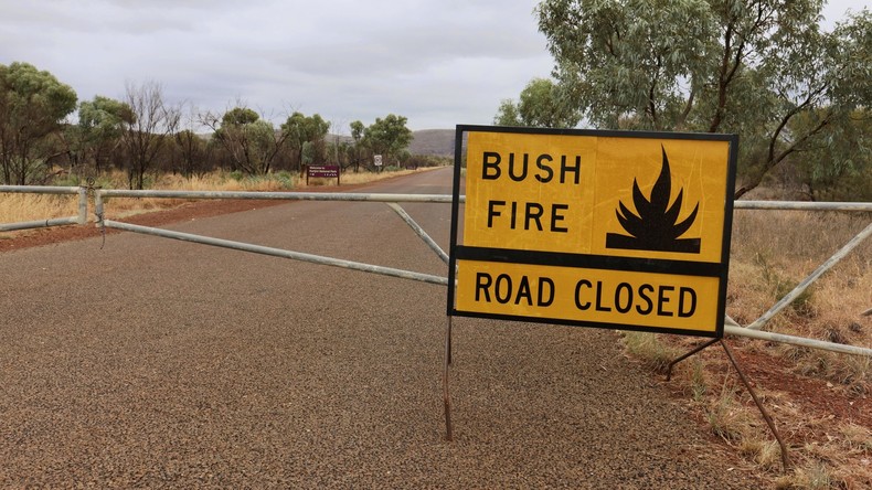 Buschfeuer wüten am Stadtrand von Sydney