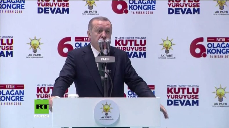 Erdogan unterstützt Luftangriffe auf Syrien und fordert auch Reaktionen auf nicht-chemische Angriffe