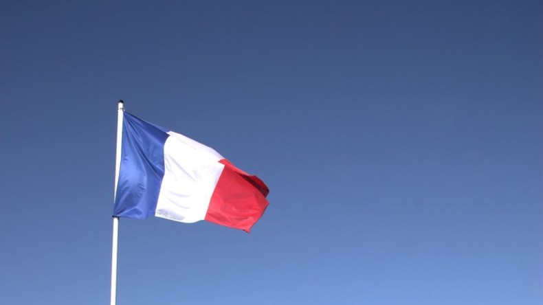 Altes Schloss in Frankreich findet 6.500 neue Besitzer dank Online-Schwarmfinanzierung