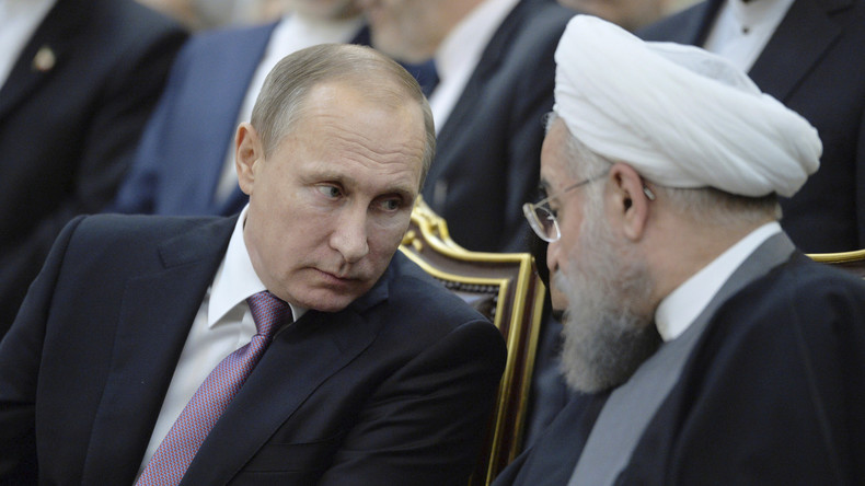 Verlängerung von "Öl für Waren" - Wie sich Russland und Iran des US-Dollars entledigen
