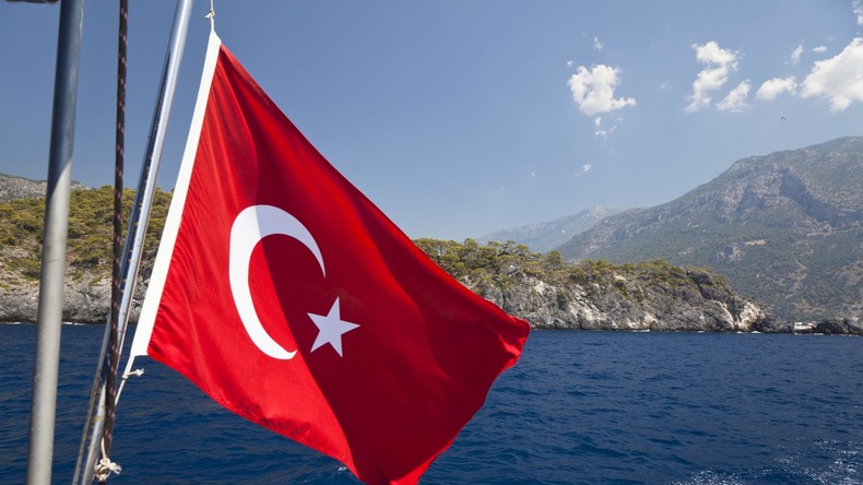 FC Galatasaray Istanbul benennt Stadion nach Aufruf von Erdoğan um
