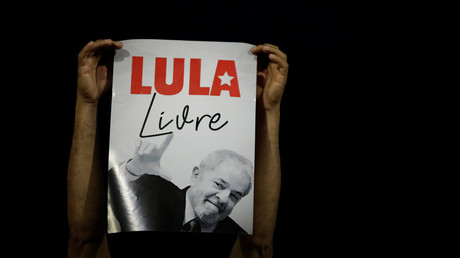 Die Unterstützung seiner Anhänger hat nichts genutzt: Ex-Präsident Lula da Silva wird seine Haft antreten müssen.