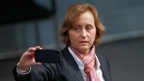 War nicht so gemeint: Beatrix von Storch entschuldigt sich für Tweet nach Münster-Amoklauf