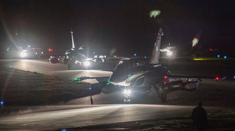 Live-Updates: USA, Frankreich und Großbritannien greifen Syrien an