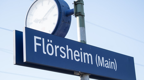 Mutmaßlicher Sexualstraftäter aus Fan-Zug stellt sich
