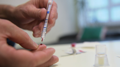 Friseur infizierte Männer absichtlich mit Aids-Erreger - lange Haft