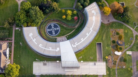 Bayer verkauft weitere Geschäfte an BASF