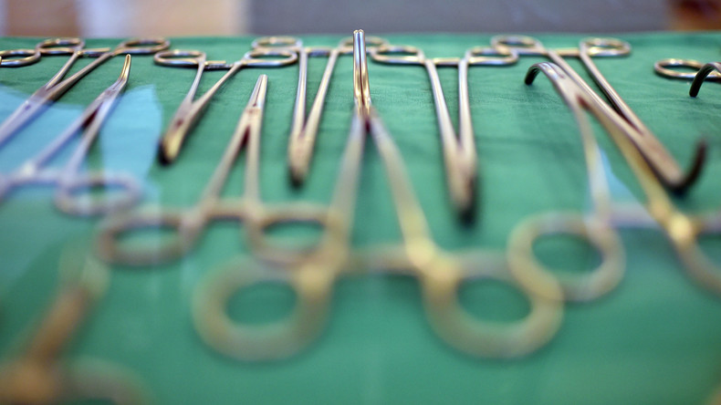 US-Ärzte entfernen Patientin 60-Kilogramm-Tumor