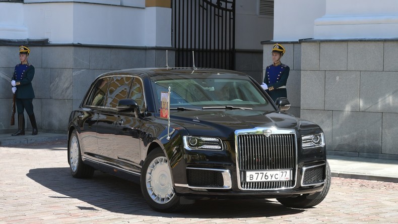 Putin fährt zur Amtseinführung vor – erstmals in neuer Staatskarosse mit Zarenmotor