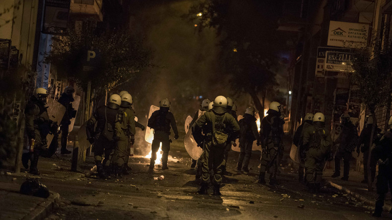 Ausschreitungen vor griechischem Pokalendspiel in Athen