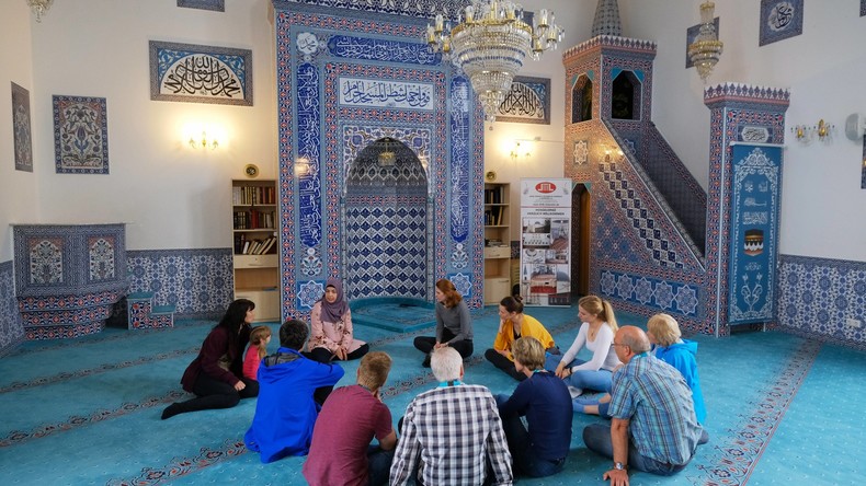 Ramadan beginnt: Fasten bei 40 Grad und Herausforderung für Schulen