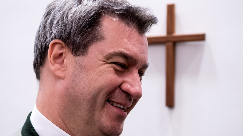Kreuz in jeder staatlichen Behörde: 53 Prozent der Bayern begrüßen diesen Schritt