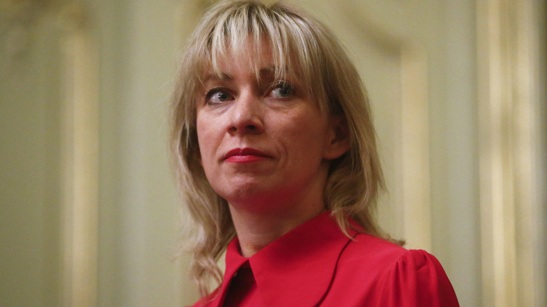 LIVE: Wöchentliche Pressekonferenz der Sprecherin des russischen Außenministeriums Maria Sacharowa