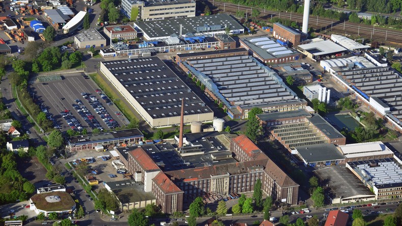 KBA wirft auch Daimler Nutzung illegaler Abschalteinrichtung vor und verlangt Rückruf
