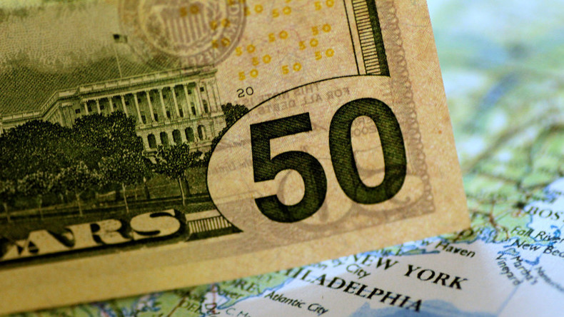 Investor: USA haben größte Schulden der Geschichte, Dollar könnte Status als Nr.1 Währung verlieren