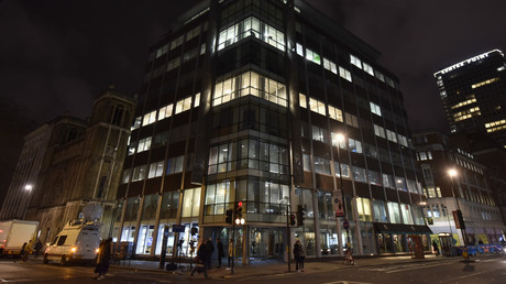 Ins Gerede geratener Datendienst Cambridge Analytica macht nach Facebook-Affäre dicht