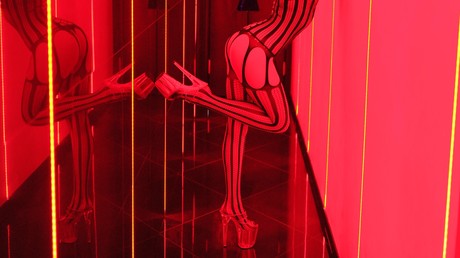 "Lasst uns in Frieden tanzen": Stripperinnen in Israel kämpfen gegen geplante Schließung aller Clubs