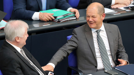 "Rücksichtslos gegenüber kommenden Generationen" - Scharfe Kritik an Haushaltsentwurf von Scholz