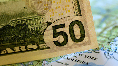 Investor: USA haben größte Schulden der Geschichte, Dollar könnte Status als Nr.1 Währung verlieren