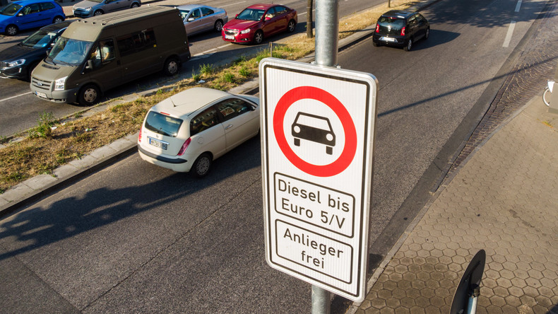 Diesel-Fahrverbot - Hamburger Polizei beginnt mit Kontrollen