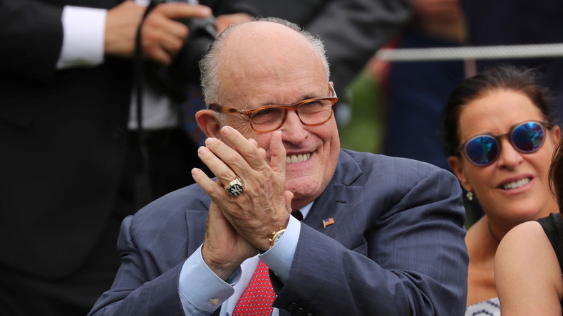 Trump-Anwalt Giuliani: "Kim Jong-un bettelte auf Händen und Knien um Treffen in Singapur"