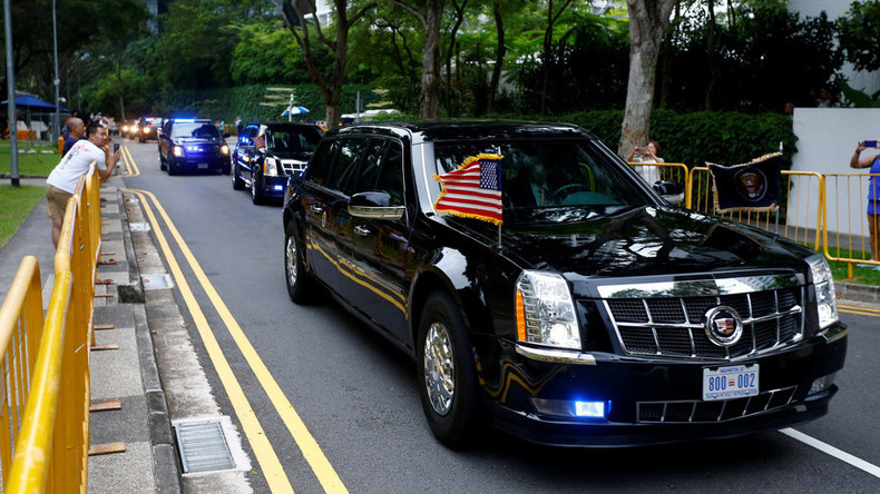 Nukleare Abrüstung beiseite – reden wir über Autos: Trump zeigt Kim seine Limousine