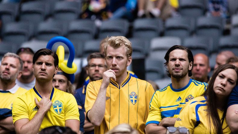 Schwedische Tränen am Flughafen - Flug zum WM-Spiel abgesagt