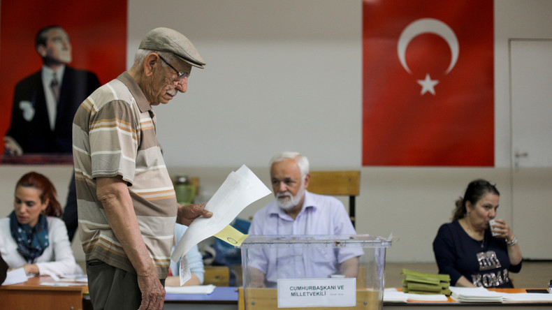 Wird Erdoğan noch unterstützt? Präsidentschafts- und Parlamentswahlen in der Türkei