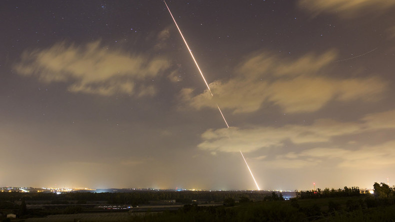 Israel fängt Hamas-Raketen ab und zerstört Ziele in Gaza