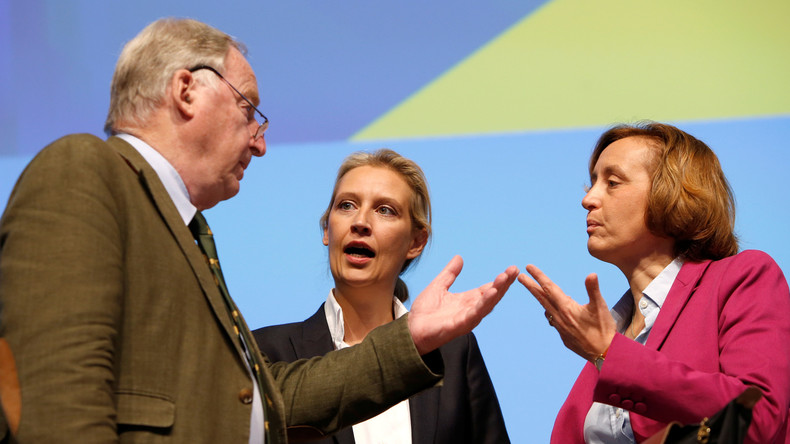 LIVE: AfD-Parteitag in Augsburg im Schatten der Flüchtlingspolitik
