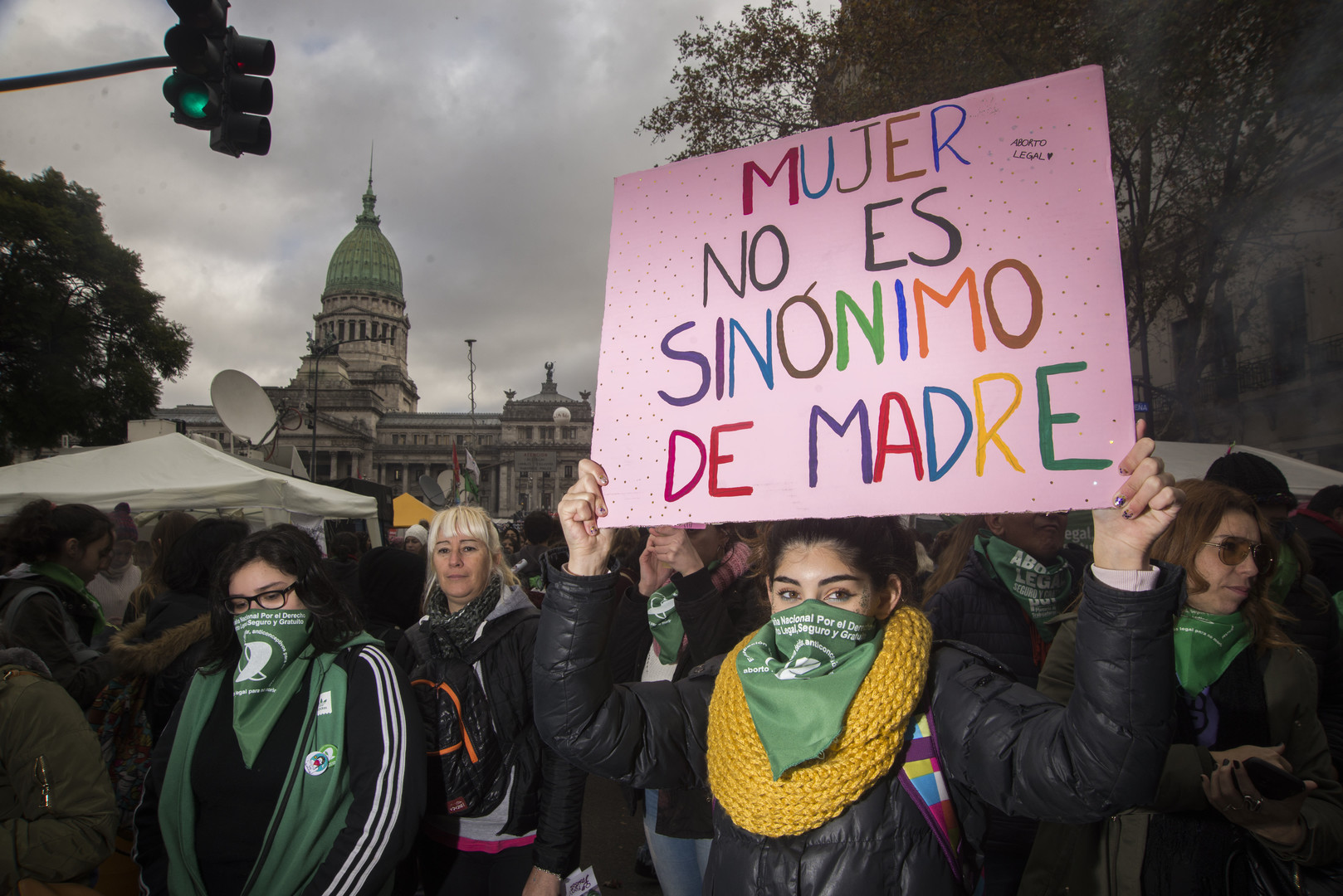 Argentiniens Parlament macht Weg für Legalisierung von Abtreibung frei