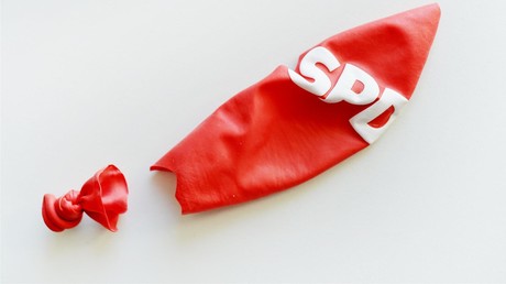 Berlin erstickt in Problemen: Lokale SPD konzentriert sich aber lieber auf feministische Pornos