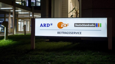 Dr. Gniffkes Macht um acht: Das üble Foulspiel der Nachrichten-Redakteure