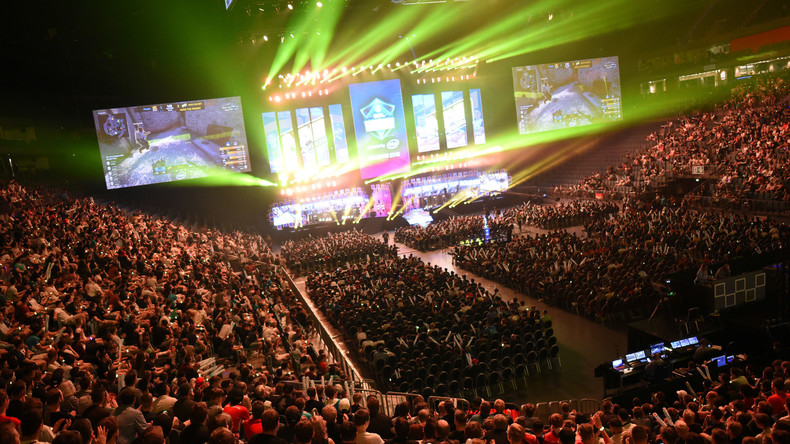 "Counter-Strike"-Profis kämpfen vor 15.000 Fans in Köln um 300.000 US-Dollar