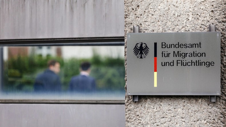 Staatsanwaltschaft ermittelt gegen zwei Bamf-Dolmetscher