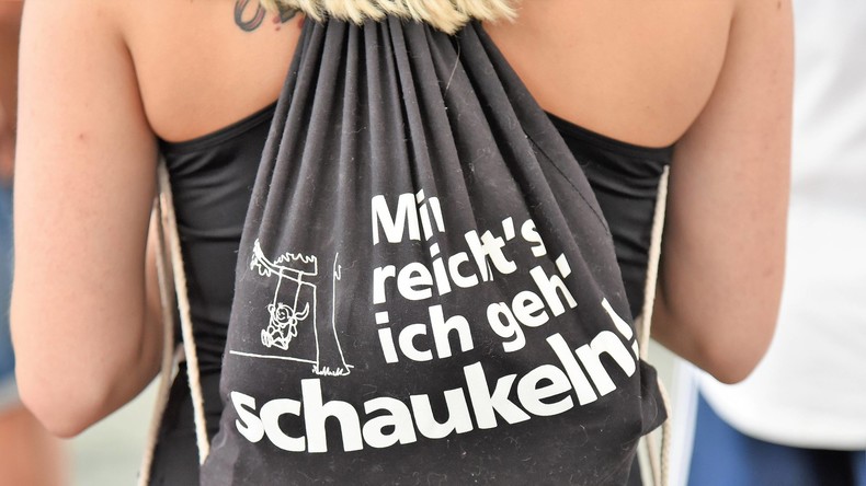 Schwitzen und Stretchen beim "World Fitness Day"