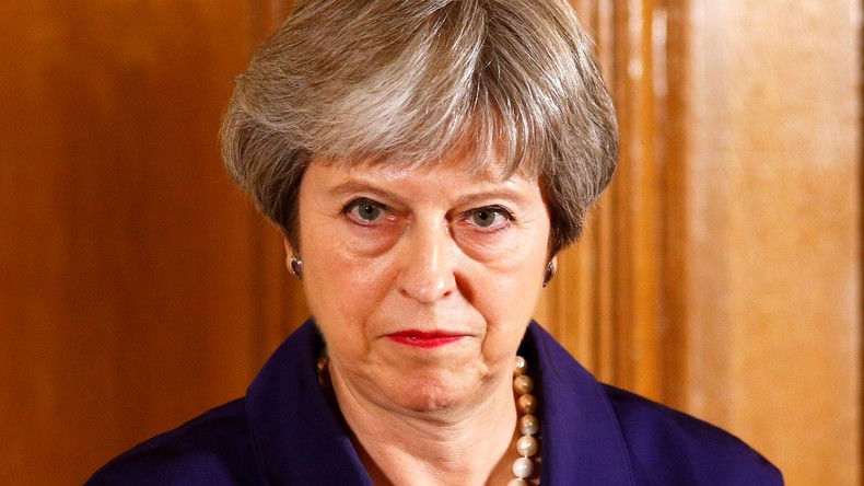 Brexit-Streit: May übersteht Kampfabstimmung nur knapp