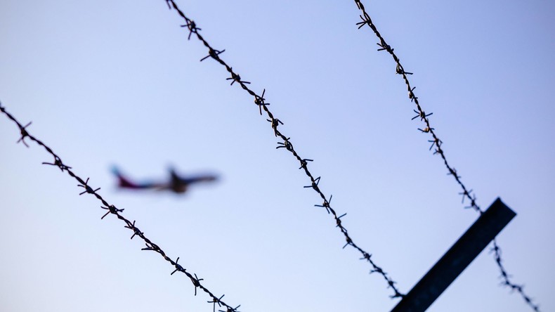 BAMF: Unrechtmäßig abgeschobener Asylbewerber soll zurückgeholt werden
