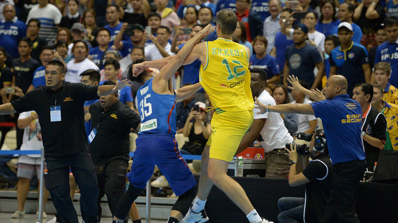 Härteste Schlägerei seit Jahren: Strafen gegen australische und philippinische Basketballspieler
