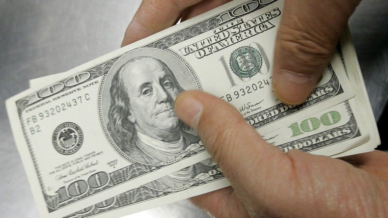 Mit Gottes Segen: Bürgermeisterkandidat für Chicago verteilt Bargeld an Kirchengänger