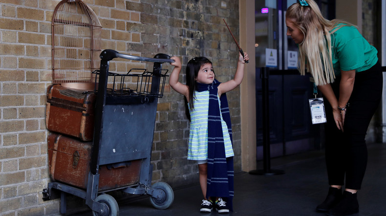 Wingardium Leviosa: Zauberstab von Harry Potter bringt Kindern Programmieren bei