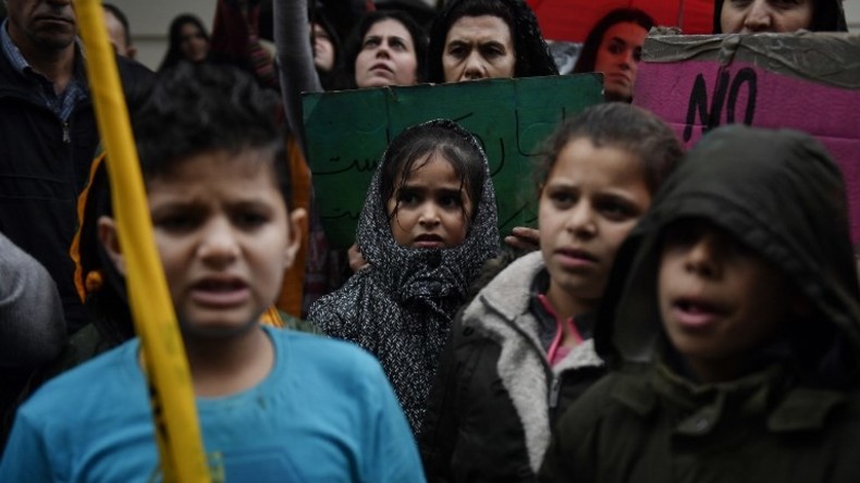 Kritik an Neuregelung zum Familiennachzug: Unklare Kriterien und jahrelange Wartezeiten