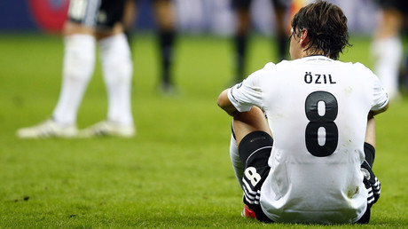 Özil hat fertig: Ein Land ohne Eier