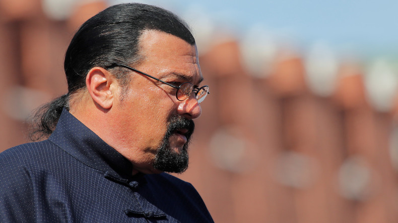 US-Action-Star Steven Seagal zum Sondervertreter des russischen Außenministeriums ernannt (Video)