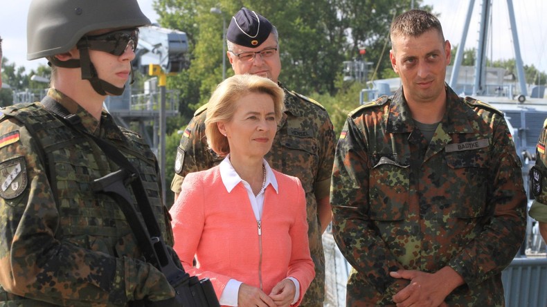 Syrien: Von der Leyen fordert "Abschreckung" - Wagenknecht warnt vor Herbeigerede von Giftgasangriff