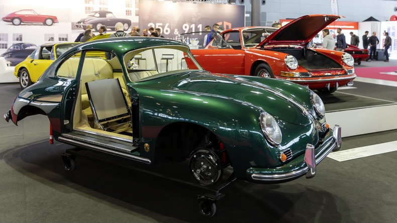Bundesbürger geben jedes Jahr Milliarden für Oldtimer-Reparaturen aus