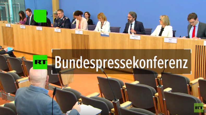 Doppelstandards à la BPK: Gute US-Bomben und böse Russen-Bomben über Syrien