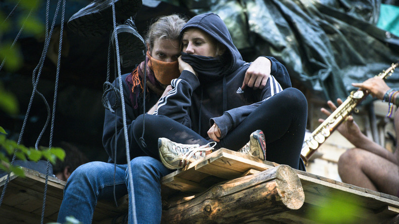 Letztes Video des im Hambacher Forst tödlich verunglückten Journalisten
