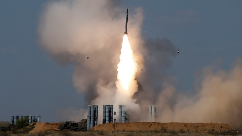 Damaskus zu Lieferung von S-300: Israel sollte sich nächsten Angriff lieber zweimal überlegen